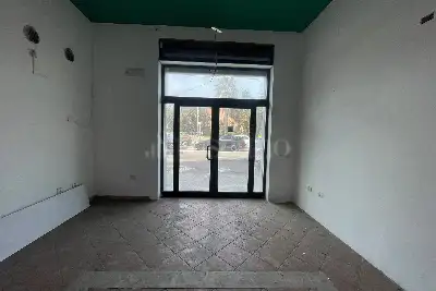 Negozio in vendita, Via Francesco Ciusa, Cagliari