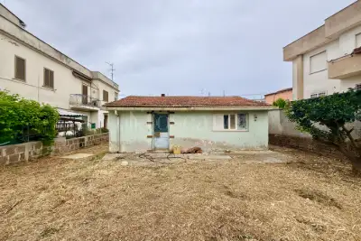 Casa Indipendente in vendita, Via Bernina, Nettuno