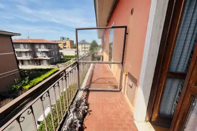 Casa in vendita, Via Vittorio Locchi, Brescia