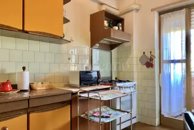 Casa in vendita, Via Carlo Avolio, Roma