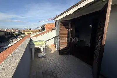 Casa Indipendente in vendita, Via Genova, Ciampino