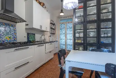 Casa in vendita, Via Monte Cervino, Milano