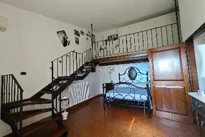 Casale in vendita, Strada di  Barigiano, Sovicille