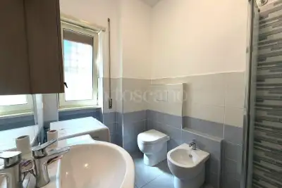 Casa in vendita, Via Baveno, Roma