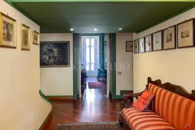 Casa in vendita, Via Santa Lucia, Napoli