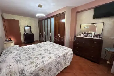 Villino a Schiera in vendita, Via Sesto San Giovanni, Roma
