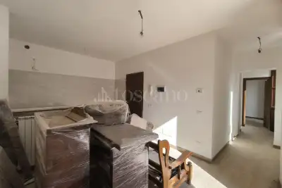 Casa in vendita, Via Tempera 7, L'Aquila