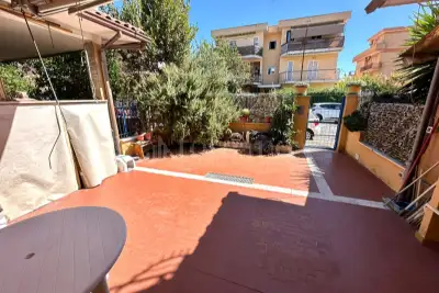 Casa Indipendente in vendita, Via C. Colombo, Ladispoli