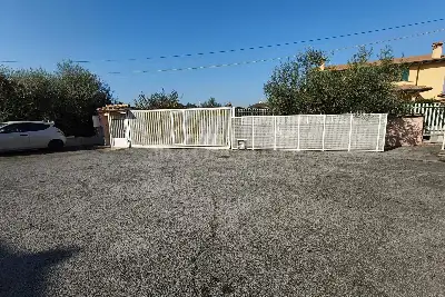 Casa in vendita, Via Bruzzano Zeffirio, Roma