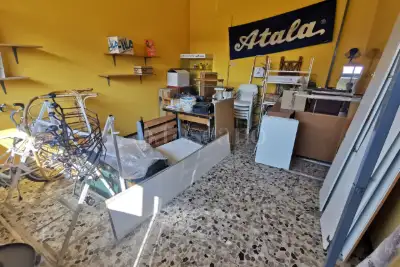 Negozio in vendita, Via A. Depretis, Bressana Bottarone