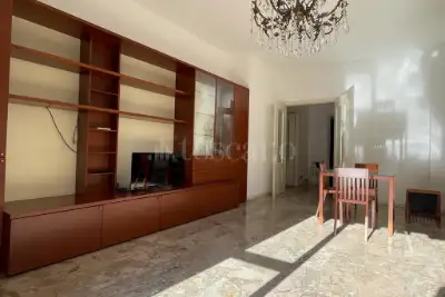 Casa in vendita, Via Egadi, Milano