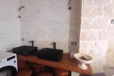 Villa in vendita, Via Formia, Roma