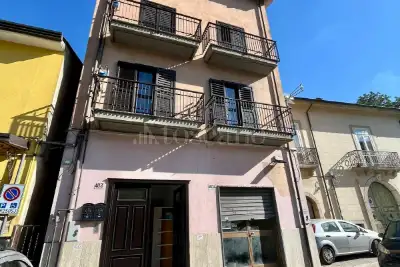 Negozio in vendita, Viale Italia, Avellino