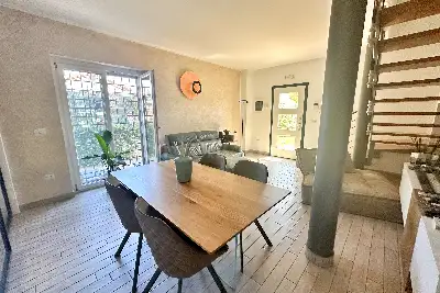 Villino a Schiera in vendita, Via del Fontanile di Mezzaluna, Fiumicino