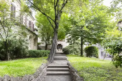 Casa in affitto, Via Uberto Visconti di Modrone, Milano
