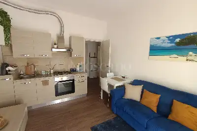 Casa in vendita, Via G. Garibaldi, Casalecchio di Reno