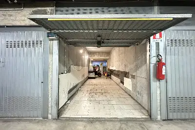 Casa in vendita, Via Savona, Milano