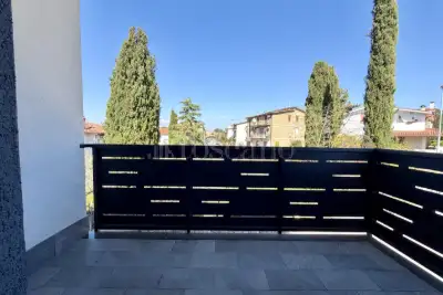 Villa in vendita, Via della Collina, Aprilia