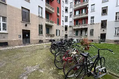 Casa in vendita, Viale Tibaldi, Milano