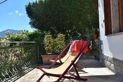 Casa Indipendente in vendita, Via Schignano, Argegno