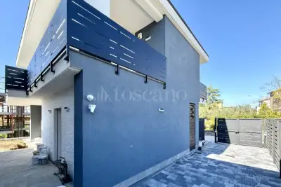 Villa in vendita, Via della Collina, Aprilia