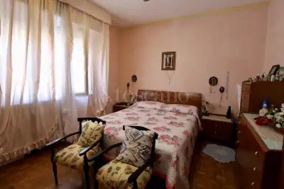 Casa in vendita, Via Montello, Pordenone