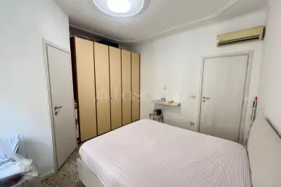 Casa in vendita, Via Carlo Mirabello, Roma