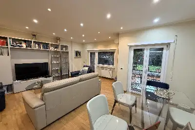 Casa in vendita, Largo Guglielmo La Pegna, Roma