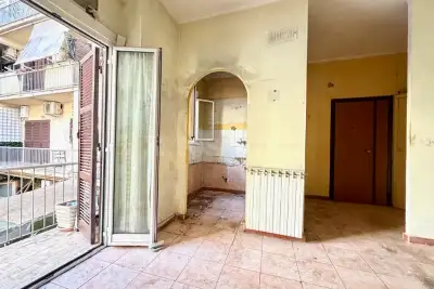 Casa in vendita, Via Tuscolana, Roma