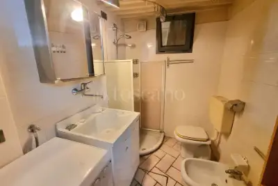 Casa in vendita, Via Fratelli Vivenzi, Concesio