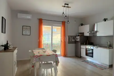 Casa in vendita, Via Tunisi, Aci Castello