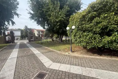 Casa Indipendente in vendita, Via Panaria Bassa, Bomporto