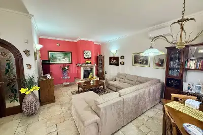 Casa Indipendente in vendita, Via Acquapendente, Nettuno