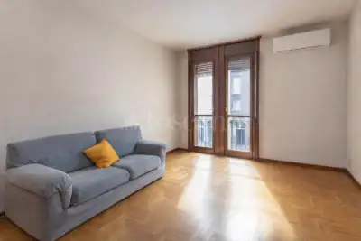 Casa in vendita, Via Gustavo Modena, Milano