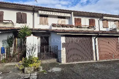 Villino a Schiera in vendita, Via Donato Bramante, Brescia