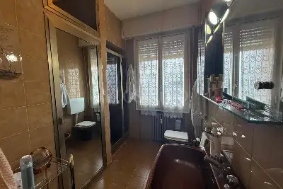 Casa in vendita, Piazzale Risorgimento, Modena