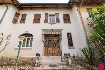 Villino a Schiera in vendita, Via Scipio Slataper, Udine