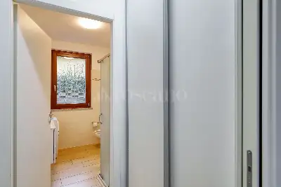 Casa in vendita, Via Marconi, Lavena Ponte Tresa