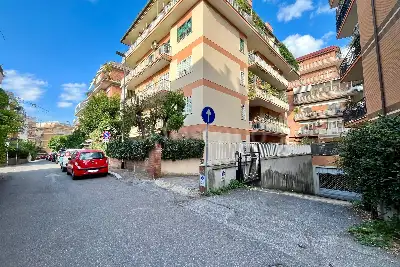 Magazzino in vendita, Via Luigi Siciliani, Roma