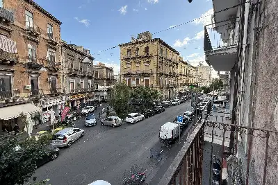 Casa in vendita, Via Plebiscito, Catania