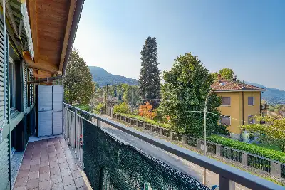 Casa in vendita, Via Luinese, Cunardo