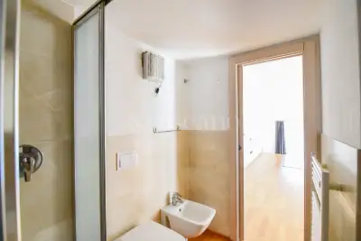 Loft in vendita, Via Ca' Rota, Lipomo