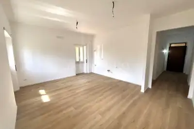 Casa in vendita, Via Sant'Arcangelo di Romagna, Roma