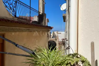 Casa Indipendente in vendita, Via II San Giacomo, Messina