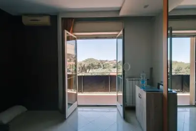 Casa in vendita, Via Alessando Manzoni, Viagrande