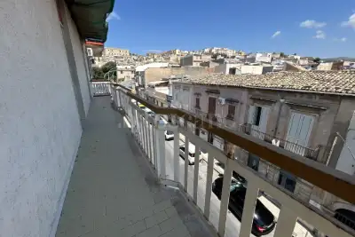 Casa in vendita, Via Angelo Cavarra, Noto
