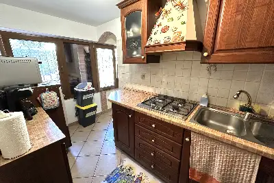 Casa Indipendente in vendita, Via C. Colombo, Ladispoli