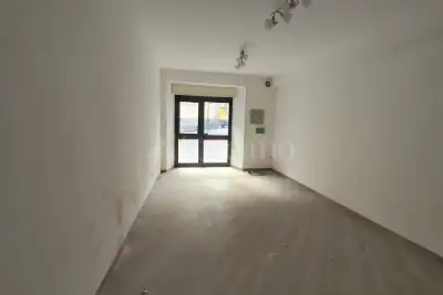 Negozio in affitto, Salita Piazza Roma, Catanzaro
