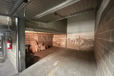 Garage in vendita, Via Osasco, Torino