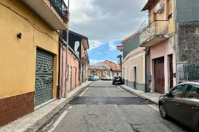 Casa in vendita, Via Alessandro Manzoni, Viagrande